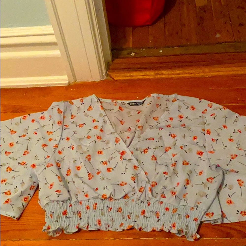 Blue SHEIN Floral crop top